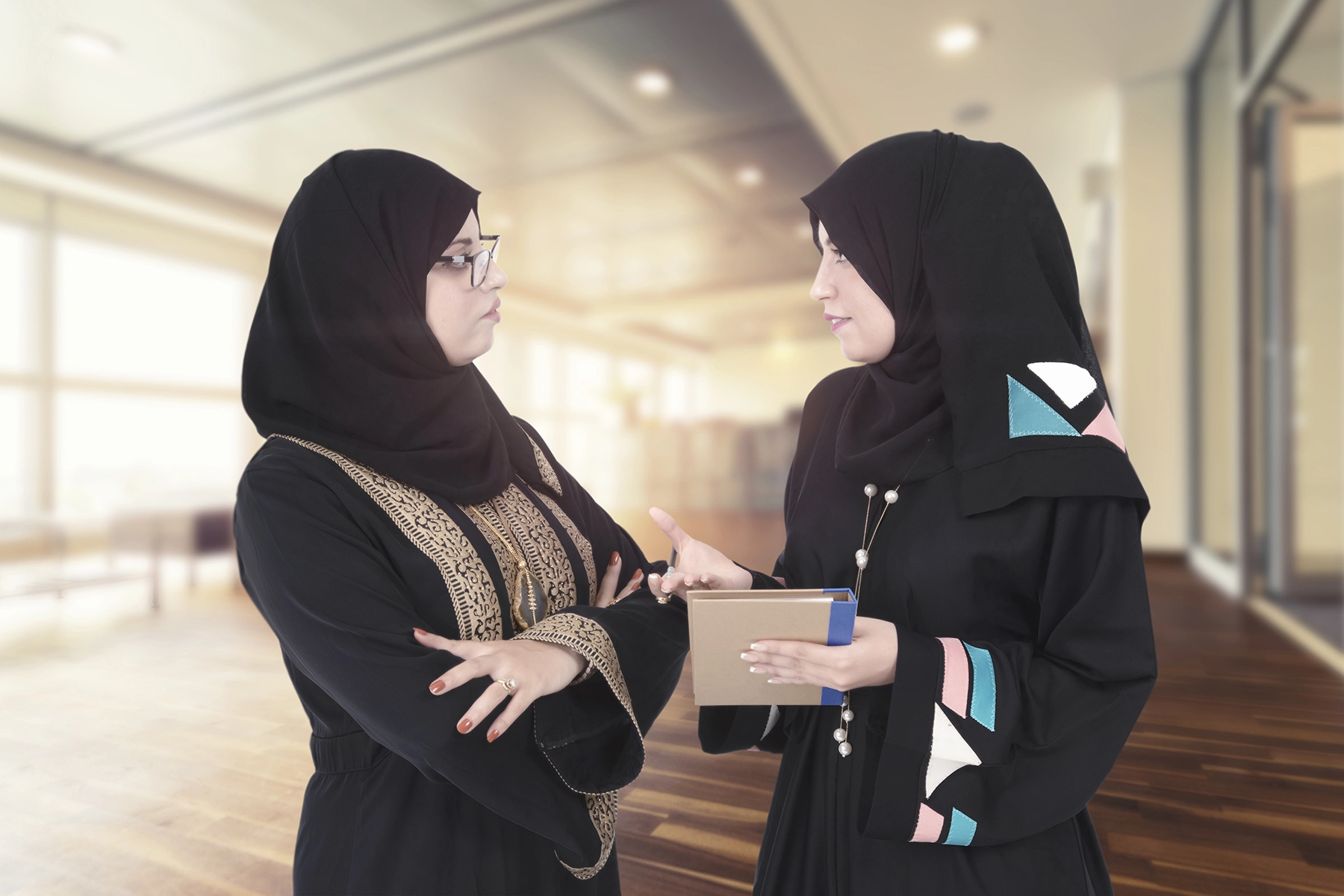 Online shopping sites for women's clothing in Saudi Arabia