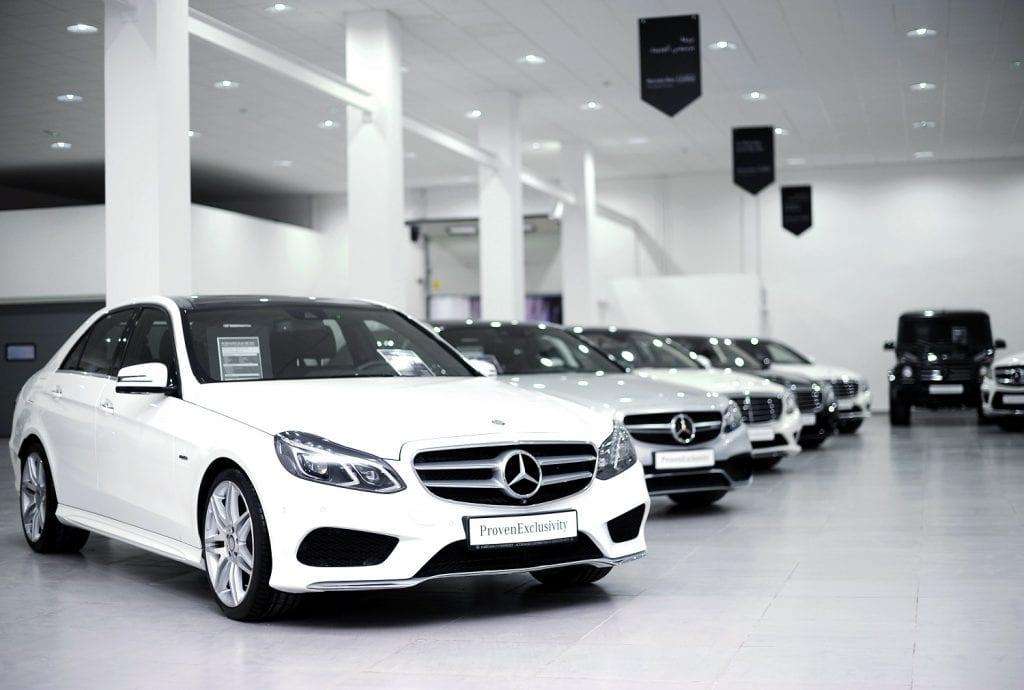 أفضل مواقع بيع السيارات في الإمارات 2023